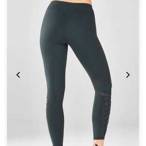 Demi Lovato Salar Statement PowerHold 7/8 Leggings